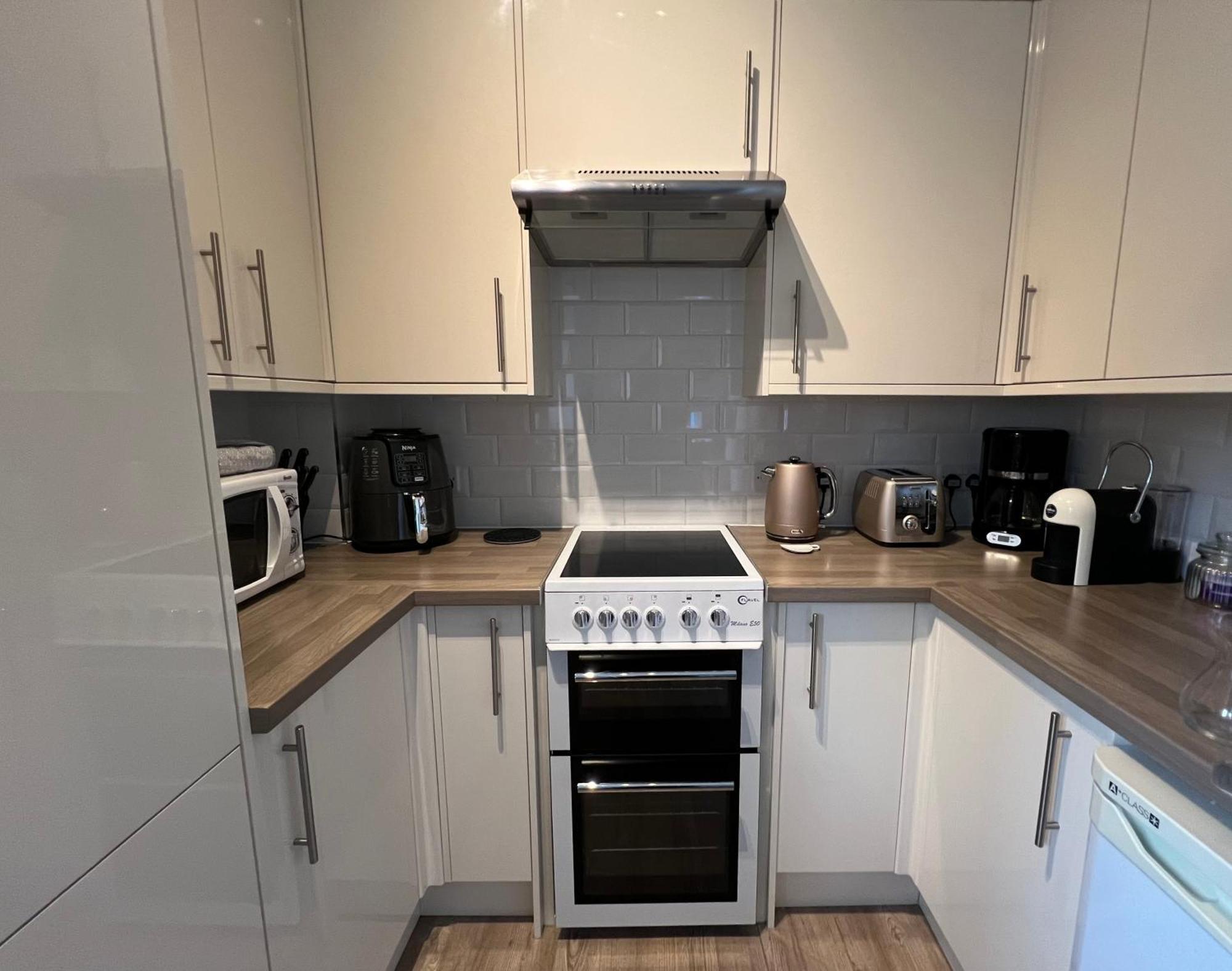 Central Apartment Linlithgow Exterior photo